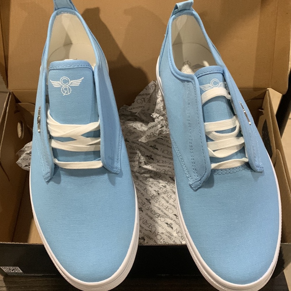 Brand New with box Creative Recreation 
Size 8
Baby Blue

Never worn - Picture 3 of 3